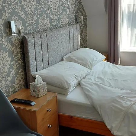 Guest house Invernook