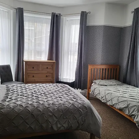 Invernook 3* Newquay (Cornwall)